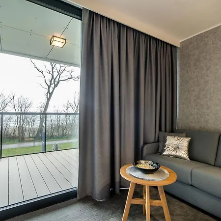 Almar Seaside Park Private Apartament *