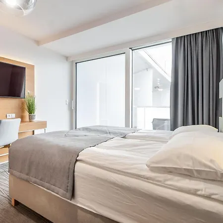 Almar Seaside Park Private Apartman