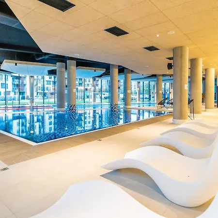 Almar Seaside Park Private 아파트 코워브제크